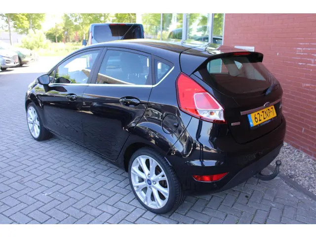 Ford Fiesta 1.0 EcoBoost 100 PK Titanium 2013 Benzine 6