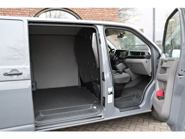 Volkswagen Transporter L2H1 e-ABT 2022 Elektrisch 8