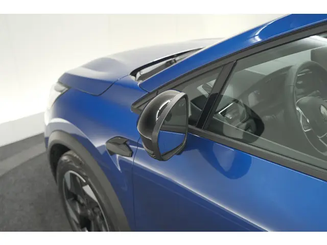 Renault Captur Mild Hybrid 160 techno 2025 Benzine 18