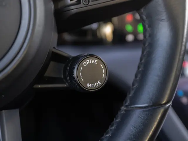 Porsche Taycan Performance 84 kWh 2023 Elektrisch 27