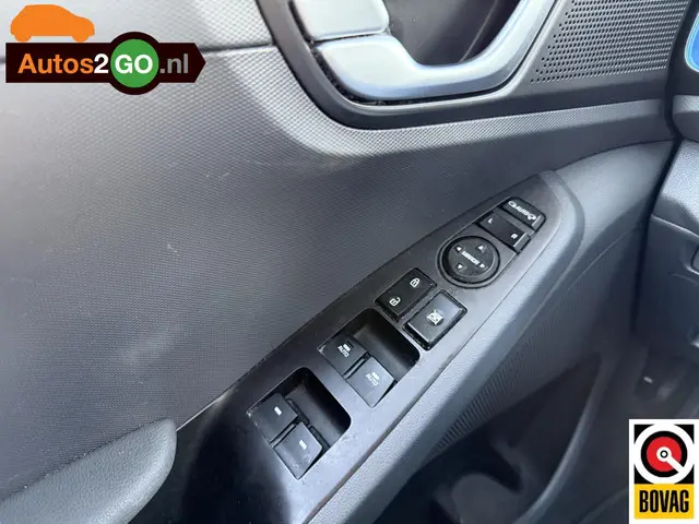 Hyundai IONIQ 1.6 GDi Comfort 2017 Hybride Benzine 19