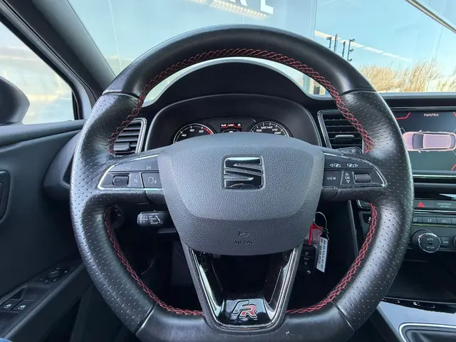 SEAT Leon ST 1.5 TSI FR 150PK Camera Led 2020 Benzine 22