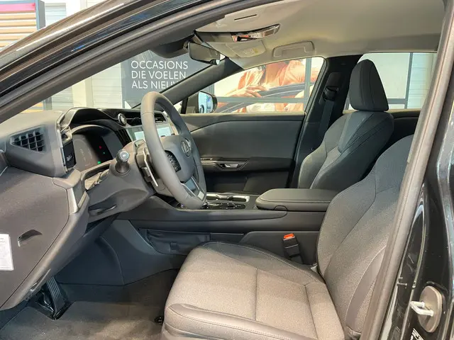 Lexus RZ 300e Business Line 71 kWh 2025 Elektrisch 8