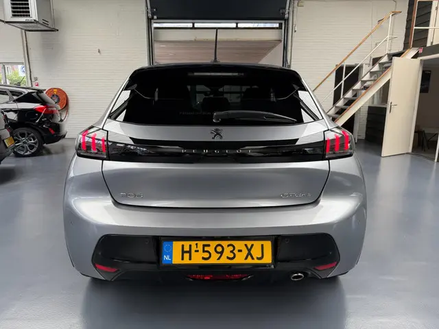 Peugeot 208 1.2 PureTech GT-Line |NAP| 2020 Benzine 19