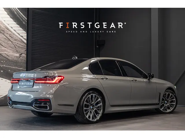 BMW 7 Serie 745e High Executive 2019 Hybride Benzine 2