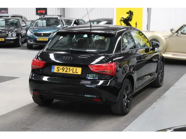 Audi A1 1.2 TFSI Ambition Pro Line 2014 Benzine 4