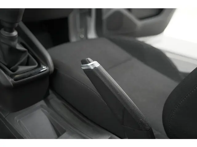 Renault Clio TCe 90 Zen 2021 Benzine 33