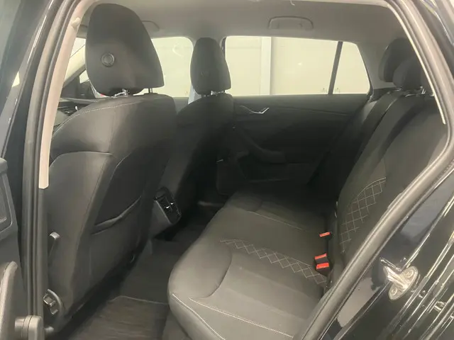 Škoda Scala Ambition 1.0 TSi | Apple Carplay | 2022 Benzine 25