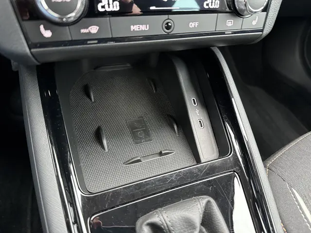 Škoda Kamiq 1.0 TSI 116pk DSG Style 2020 Benzine 40