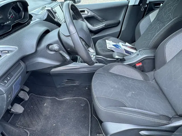 Peugeot 2008 1.6 BlueHDi 2016 Diesel 6