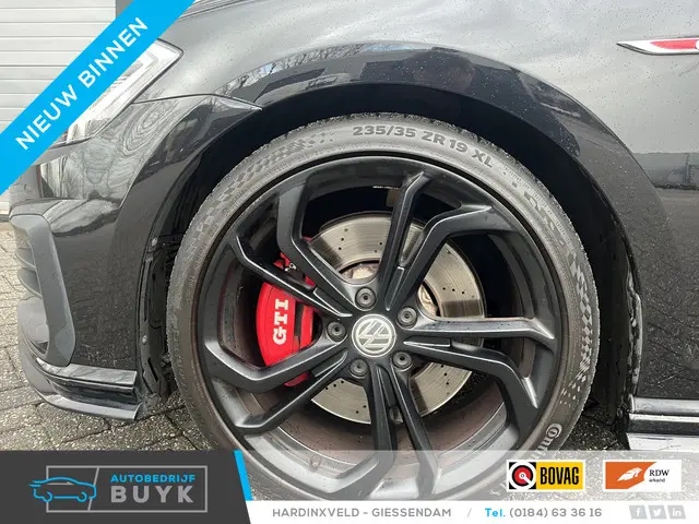 Volkswagen Golf 2.0 TSI GTI TCR 2019 Benzine 6