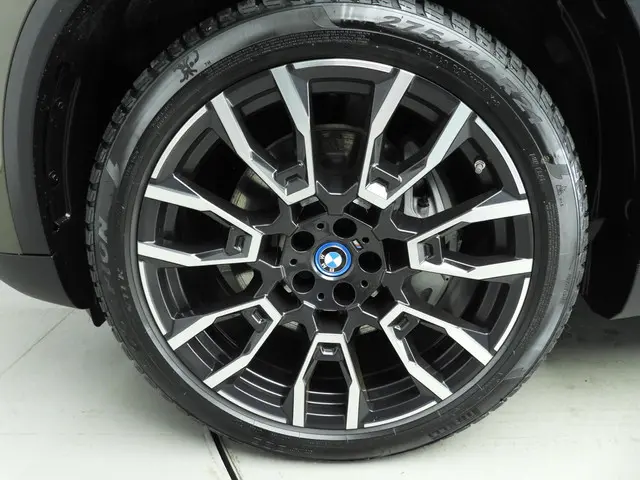 BMW X5 xDrive50e 2024 Hybride Benzine 55