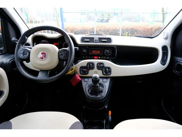 Fiat Panda 0.9 TwinAir Lounge Airco|41.000km! 2016 Benzine 11