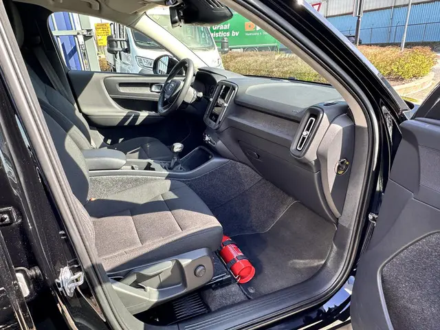 Volvo XC40 1.5 T2 Momentum Pro 2021 Benzine 13