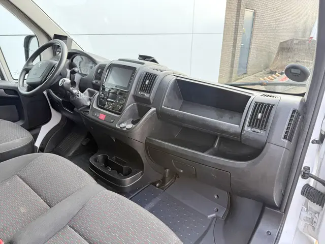 Peugeot Boxer 2.2 HDI 165PK 2024 Diesel 9