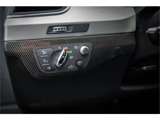 Audi SQ7 4.0 TDI Quattro 7-Pers. 2017 Diesel 18