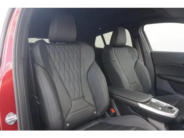 BMW iX2 xDrive30 2024 Elektrisch 7