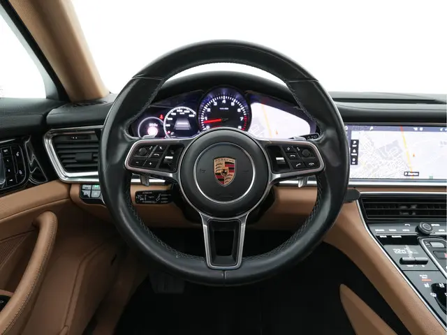 Porsche Panamera 3.0 4 2017 Benzine 17