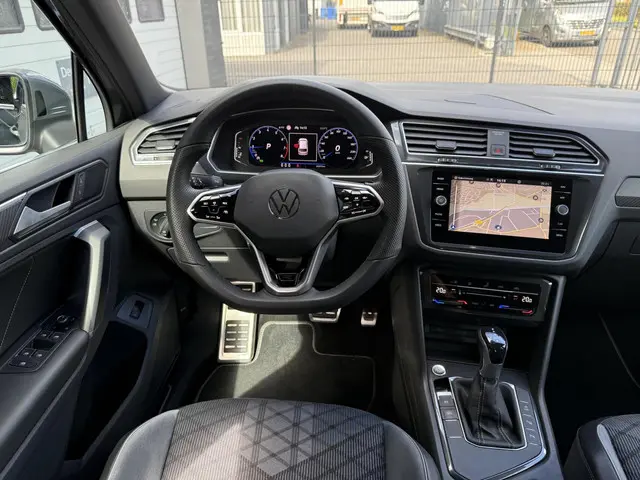 Volkswagen Tiguan 1.5 TSI R-Line Business+ 2022 Benzine 4