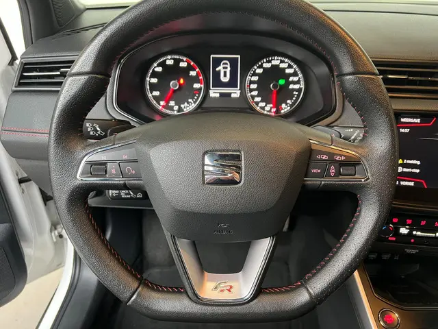 SEAT Arona 1.0 TSI DSG FR LED KEYLESS PDC 2019 Benzine 9