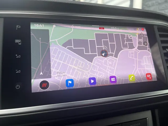 SEAT Ateca 1.5 TSi DSG FR Business Intense 2021 Benzine 19