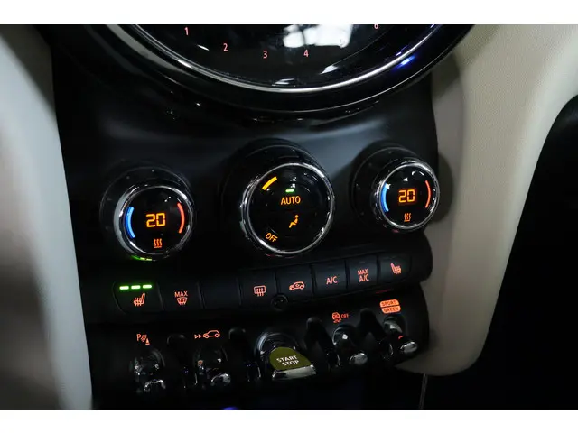 MINI Electric Mini MINI Yours 33 kWh 2022 Elektrisch 26