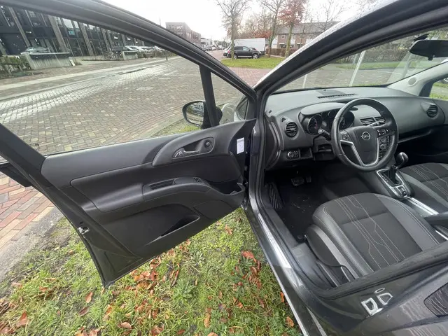 Opel Meriva 1.4 Turbo Anniversary Edition 2012 Benzine 14