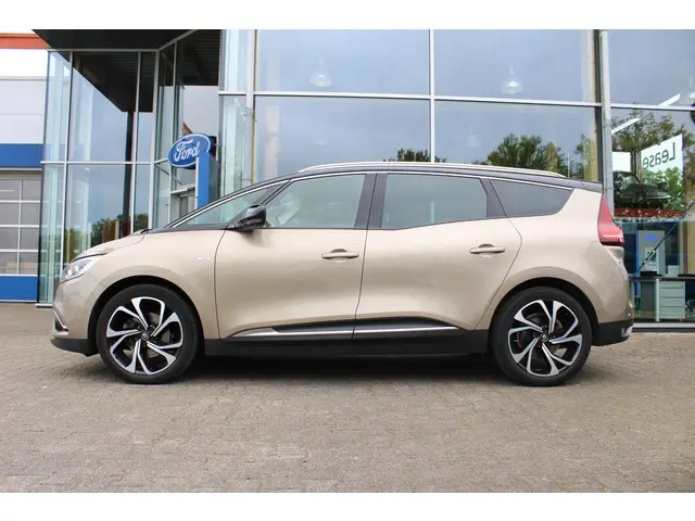 Renault Grand Scénic 1.3 TCe Bose 2018 Benzine 4