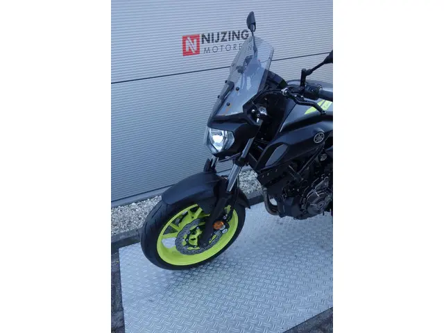 Yamaha MT 07 ABS 2018 Benzine 19