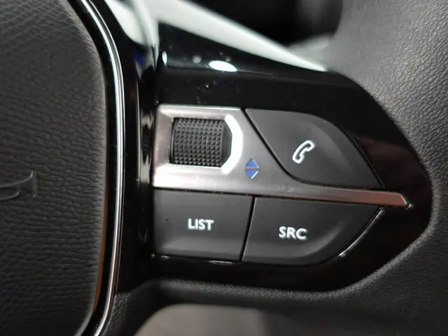 Peugeot Partner 100pk L1 2023 Diesel 17
