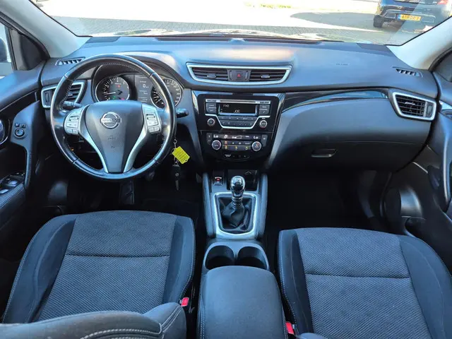 Nissan QASHQAI 1.2 Acenta 2014 Benzine 18