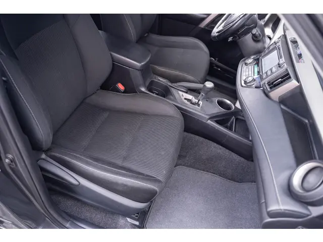 Toyota RAV4 2.2 D 150PK Edition 2015 Diesel 35