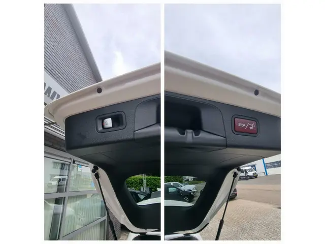 Mercedes-Benz GLC 250 4MATIC Prestige 2018 Benzine 17