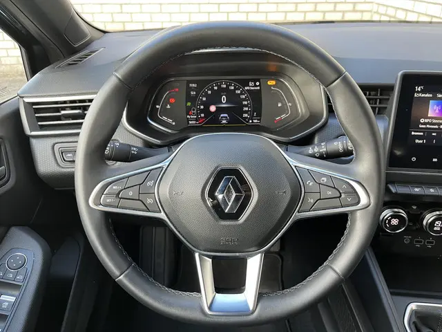 Renault Clio 1.0 TCe Intens 2020 Benzine 20