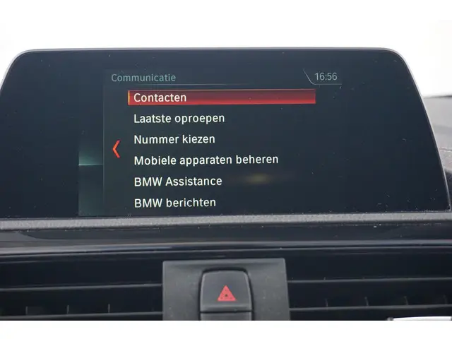 BMW 1 Serie 118i 2018 Benzine 21