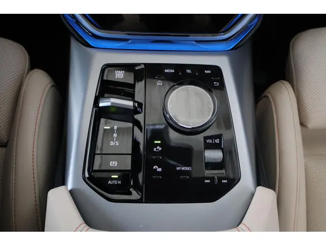 BMW X3 30e xDrive 2026 Hybride Benzine 25