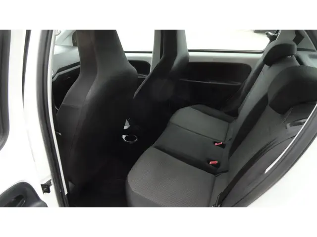 Volkswagen up! 1.0 BMT take up! 2019 Benzine 9