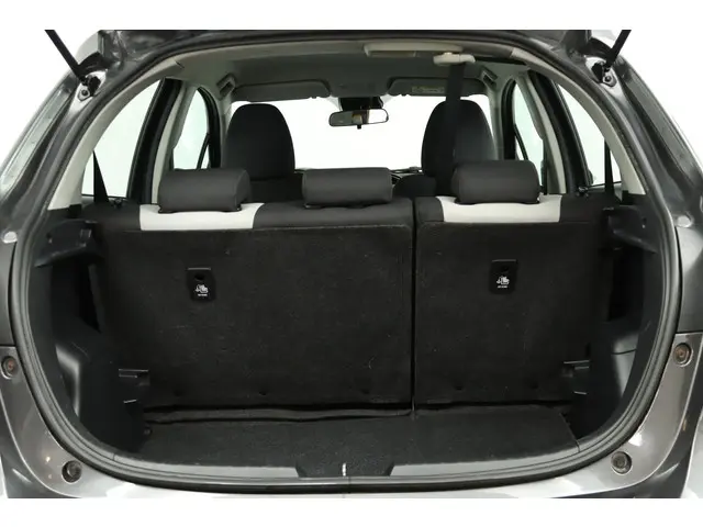 Toyota Yaris 1.5 Hybrid Active 2020 Hybride Benzine 24