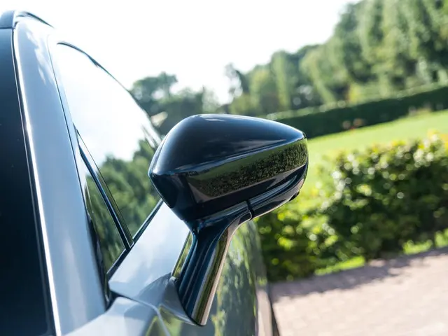 Aston Martin DBX 4.0 V8 707 2023 Benzine 32