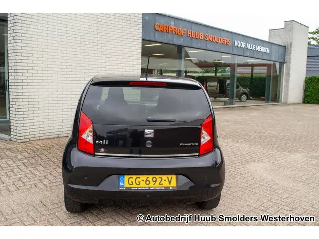 SEAT Mii 1.0 Sport Dynamic 2015 Benzine 8