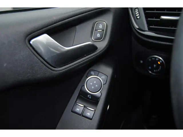 Ford Fiesta 1.1 Trend 2019 Benzine 7