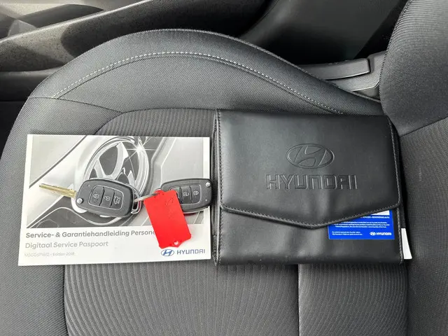 Hyundai i10 1.0i Comfort 5p. AUTOMAAT 2019 Benzine 12