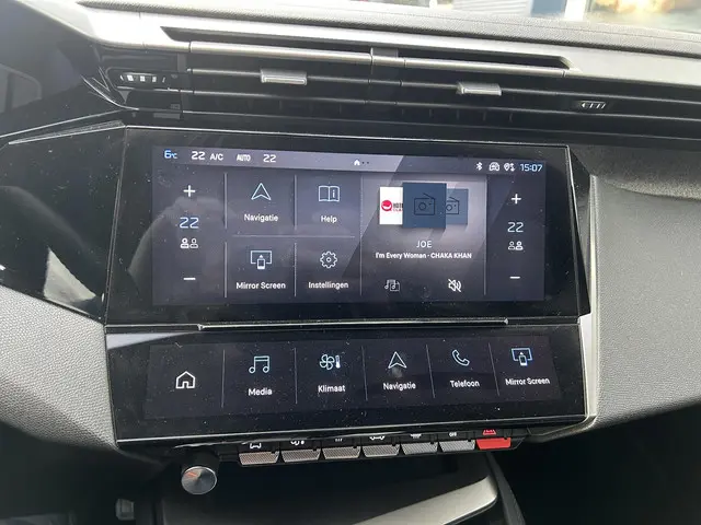 Peugeot 308 SW 1.2 Turbo 130 PK Allure 2024 Benzine 15