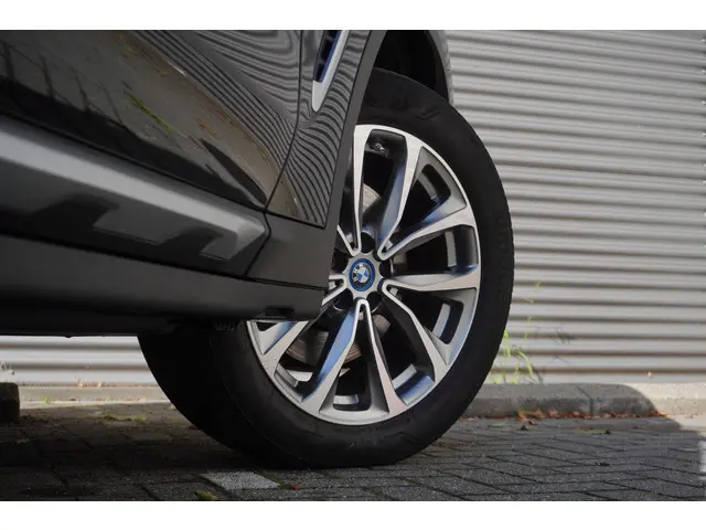 BMW X3 xDrive30e 2022 Hybride Benzine 22