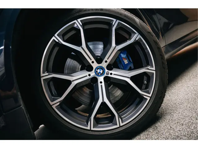BMW X5 xDrive45e High Executive 2022 Hybride Benzine 3