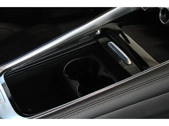 Omoda 9 SHS 1.5T-GDi SHS-P Premium 2026 Hybride Benzine 27