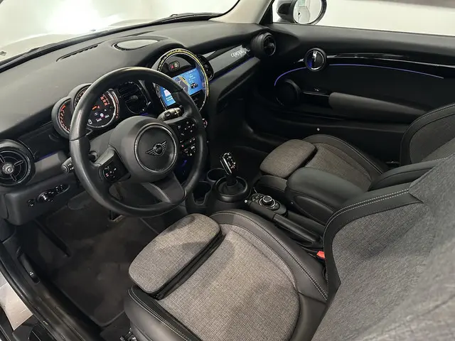 MINI Cooper Mini 1.5 Camden Edition 2023 Benzine 22