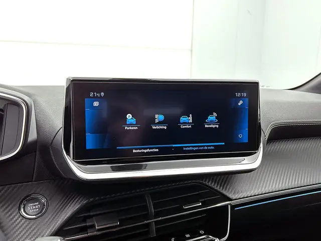 Peugeot 208 1.2 PureTech GT Aut. 2020 Benzine 18