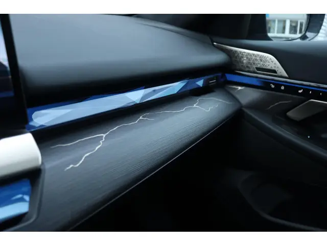 BMW i5 Touring M60 xDrive 2024 Elektrisch 23