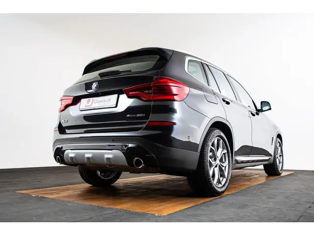 BMW X3 xDrive30i High Executive 2019 Benzine 31